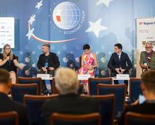 Forum Ekonomiczne w Karpaczu. Dyskusja „Miejsca nieodkryte a social media – jak platformy społecznościowe wpływają na rozwój turystyki?”